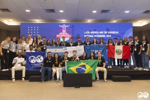 Universitarios de Loreto clasifican a etapa mundial de concurso de conocimientos en petróleo y gas natural